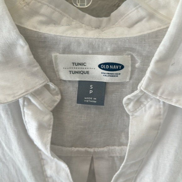 Old Navy white tunic cotton top - Picture 2 of 3